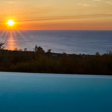 Villa Laura Capo dʼOrlando Eksteriør bilde
