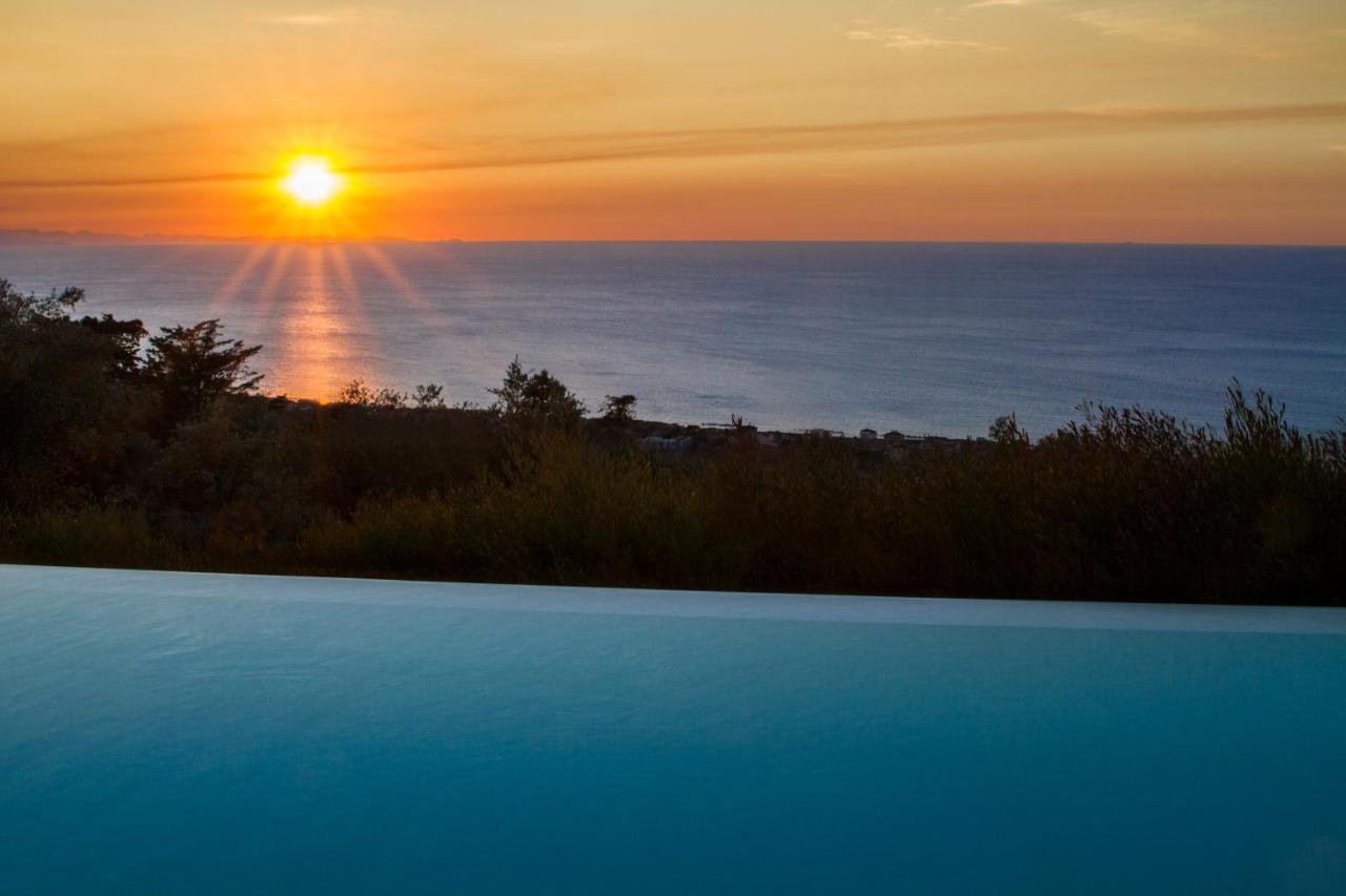 Villa Laura Capo dʼOrlando Eksteriør bilde